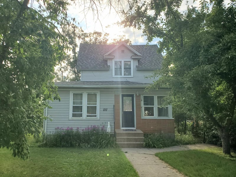 1317 America Ave NW, Bemidji, MN 56601