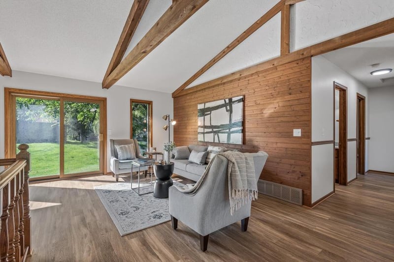 833 Tyrol Ln, Shakopee, MN 55379