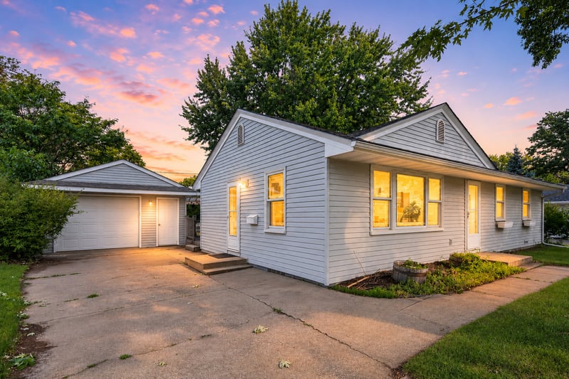 6150 Rainbow Dr NE, Fridley, MN 55432