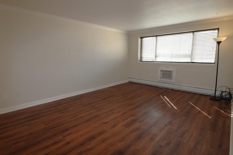 3120 Hennepin Ave #103, Minneapolis, MN 55408