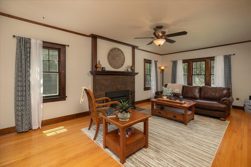 703 Kenilworth Ave S, Lanesboro, MN 55949