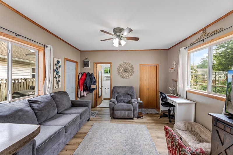 522 Sioux St, Winona, MN 55987