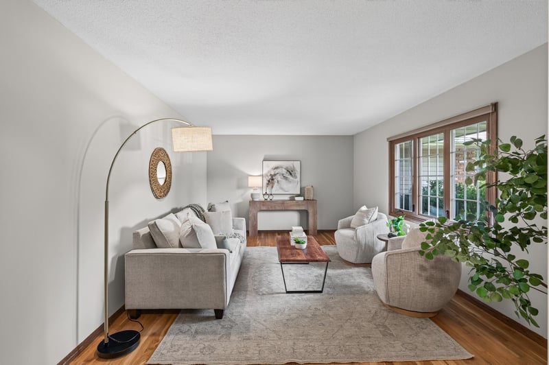 13769 Fairlawn Ave, Apple Valley, MN 55124