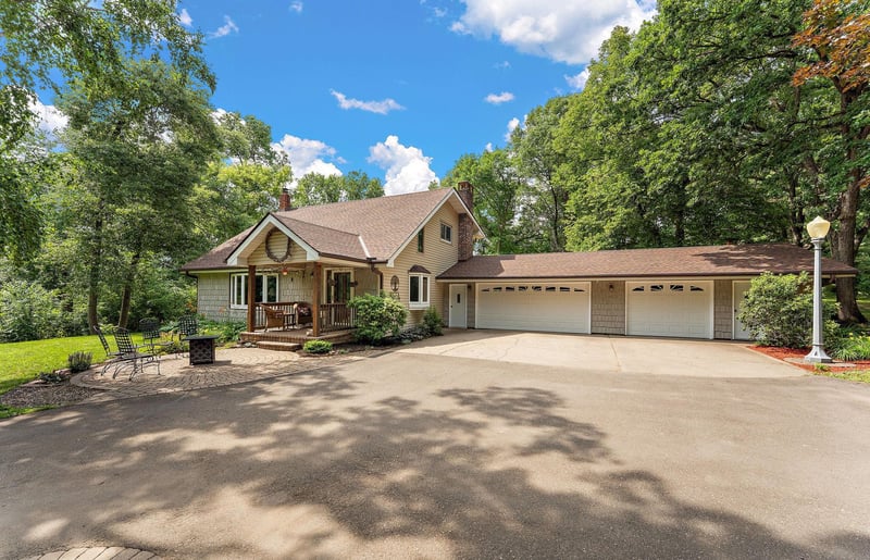 19472 Ulysses St NW, Elk River, MN 55330