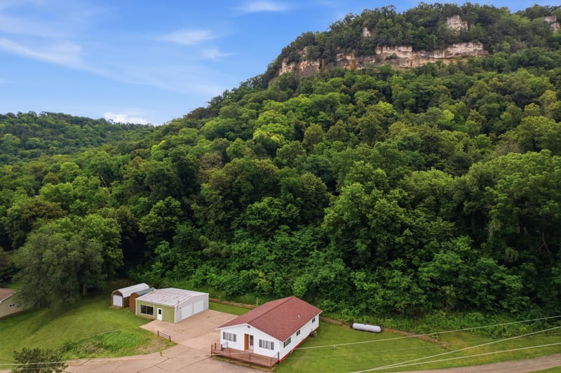140 N State Road 35, Alma, WI 54610
