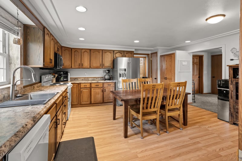 202 Park St, Georgetown, MN 56546