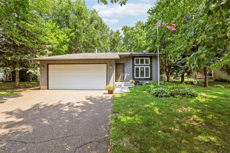 14100 36th Ave N, Plymouth, MN 55447