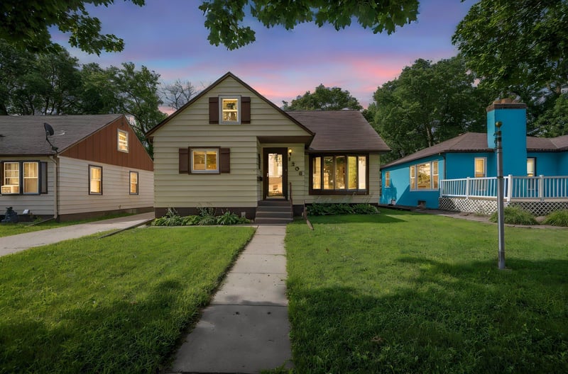 1206 Webster St, Fairmont, MN 56031