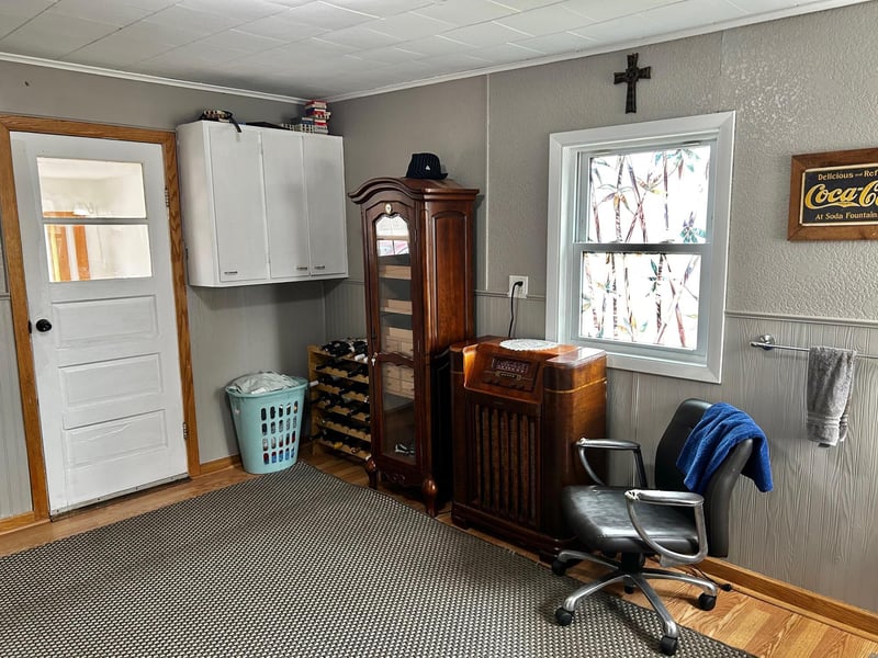 726 E 2nd St, Pillager, MN 56473