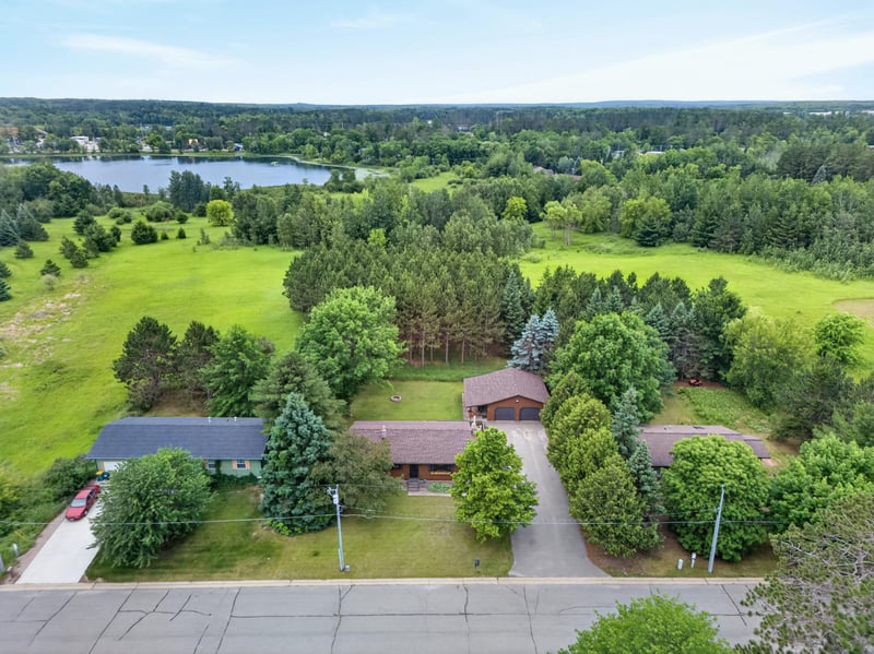 1430 NW 9th St, Grand Rapids, MN 55744