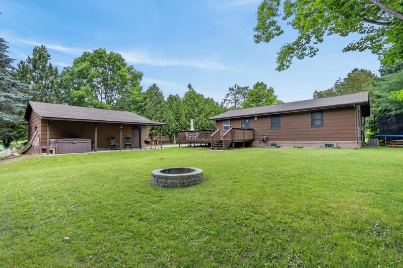 1430 NW 9th St, Grand Rapids, MN 55744