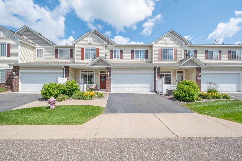 3775 Hazel Trl #G, Woodbury, MN 55129