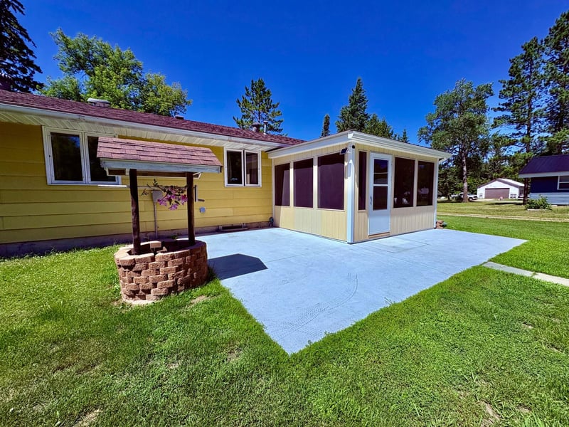 440 Chilgren Ave, Williams, MN 56686