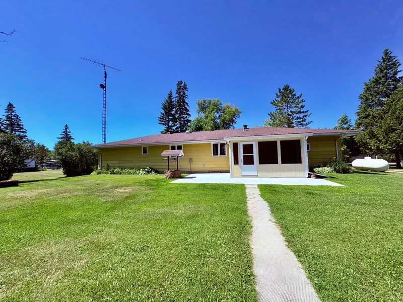 440 Chilgren Ave, Williams, MN 56686