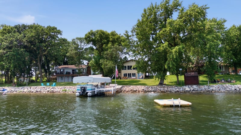 36086 N Silver Lake Rd, Battle Lake, MN 56515