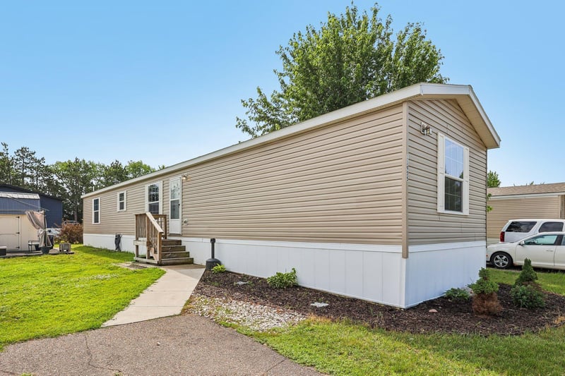 11955 Stevens Ave, Becker, MN 55308