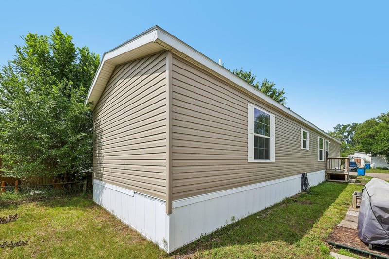 11955 Stevens Ave, Becker, MN 55308