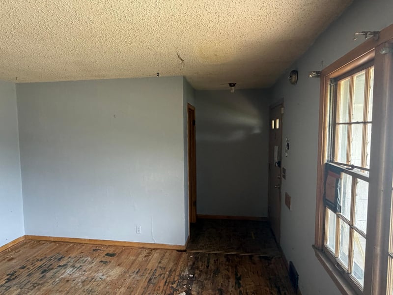 3607 Lake Drive Ave N, Robbinsdale, MN 55422