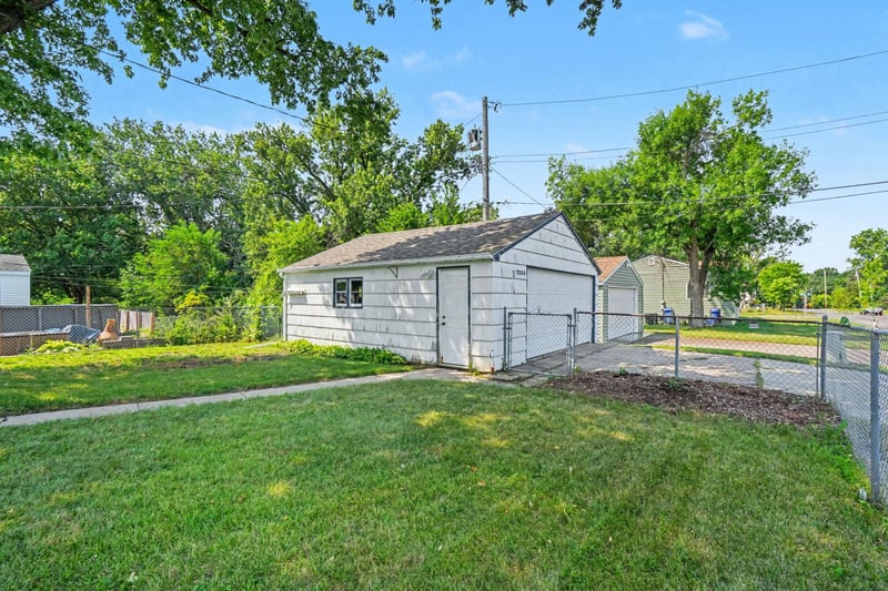 3300 Xylon Ave S, Saint Louis Park, MN 55426