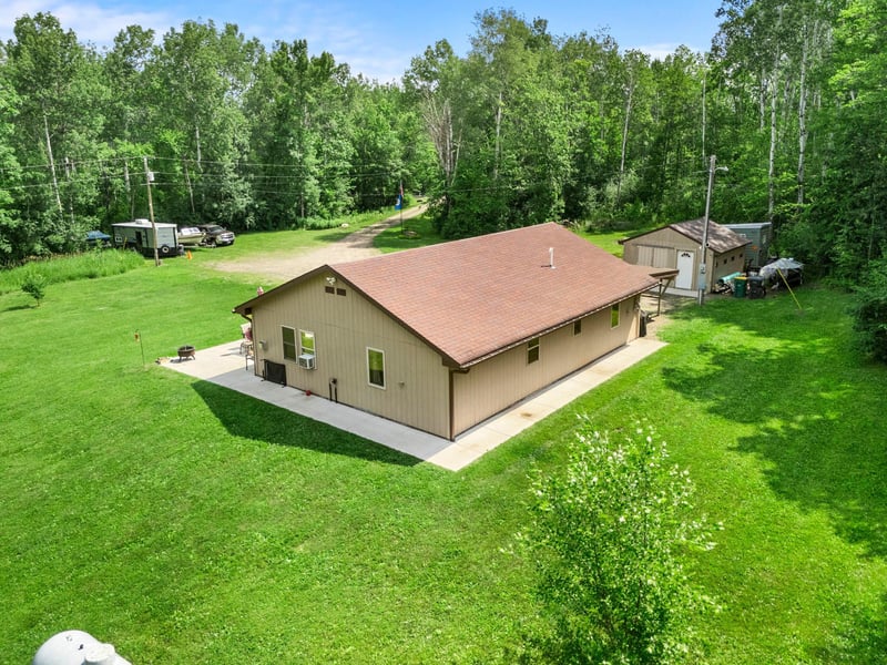 2319 Cardas Rd, Mora, MN 55051
