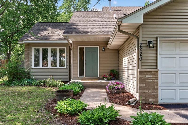 2220 129th Ln NW, Coon Rapids, MN 55448