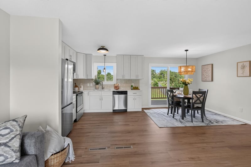 8208 Irving Ave N, Brooklyn Park, MN 55444