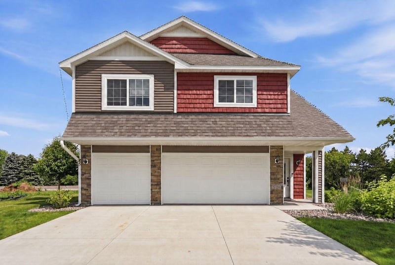 18731 Edison St NW, Elk River, MN 55330