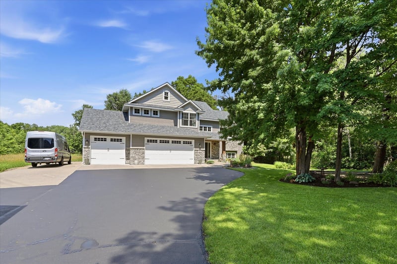 17424 Staples St NE, Ham Lake, MN 55304