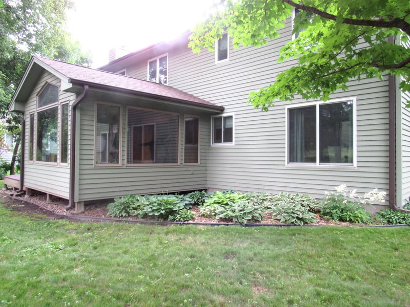 1020 Lake Lucy Rd, Chanhassen, MN 55317