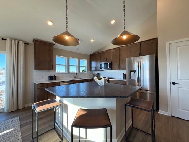 1649 Lund Way, Shakopee, MN 55379