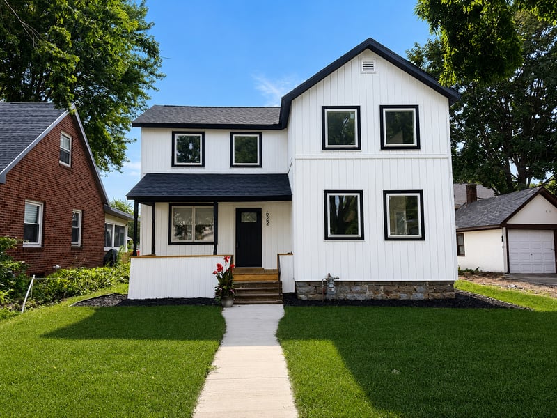 622 Main St, Winona, MN 55987