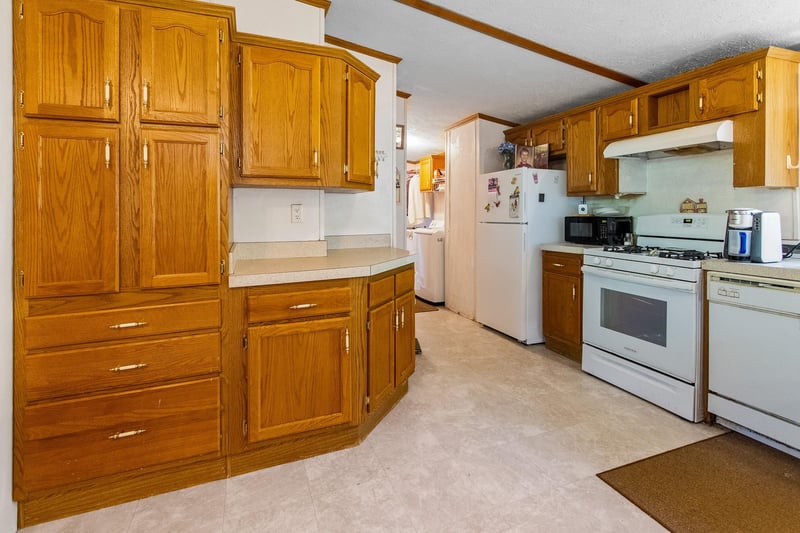23730 Skunk Lake Rd, Sandstone, MN 55072