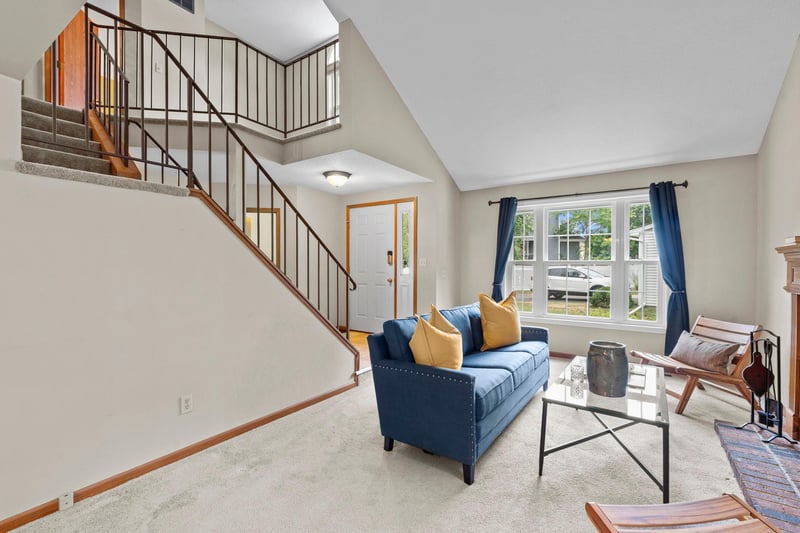 11107 Rhode Island Ave S, Bloomington, MN 55438
