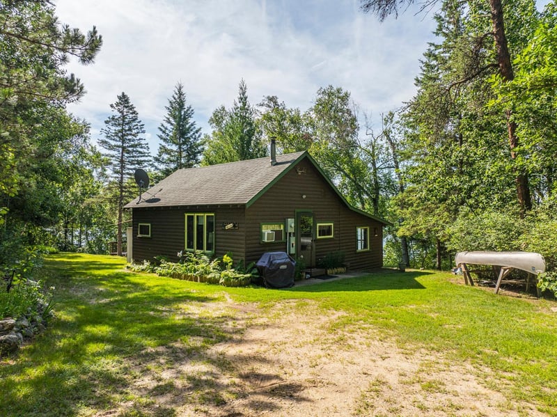 27945 Far North Dr, Nevis, MN 56467