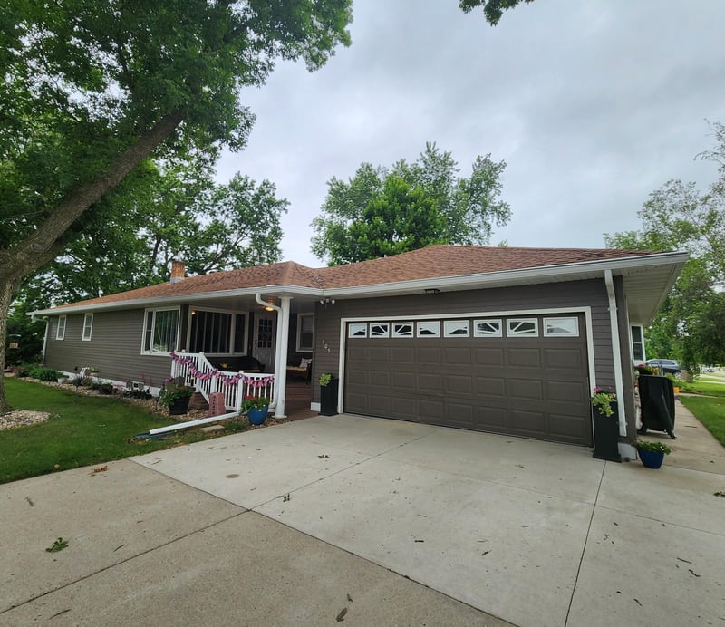 505 9th St SW, Pipestone, MN 56164