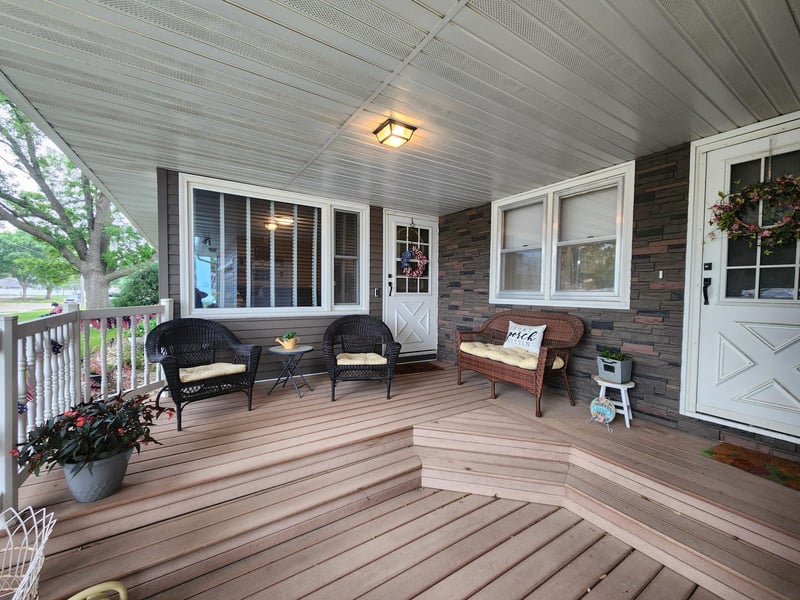505 9th St SW, Pipestone, MN 56164