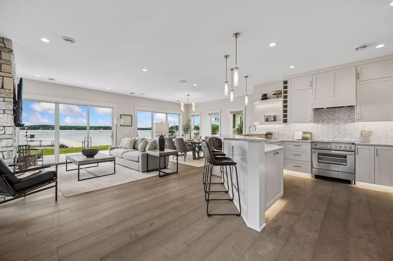 3800 Enchanted Ln, Minnetrista, MN 55364