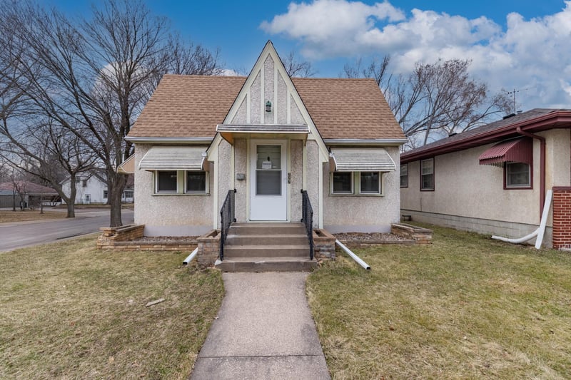 227 Maryland Ave W, Saint Paul, MN 55117