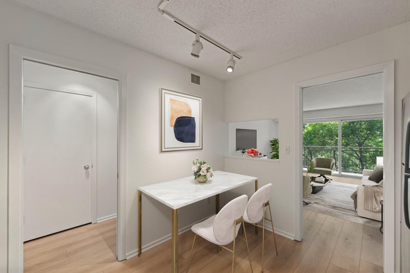210 W Grant St #607, Minneapolis, MN 55403