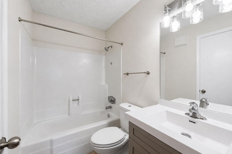 1225 Lasalle Ave #1106, Minneapolis, MN 55403