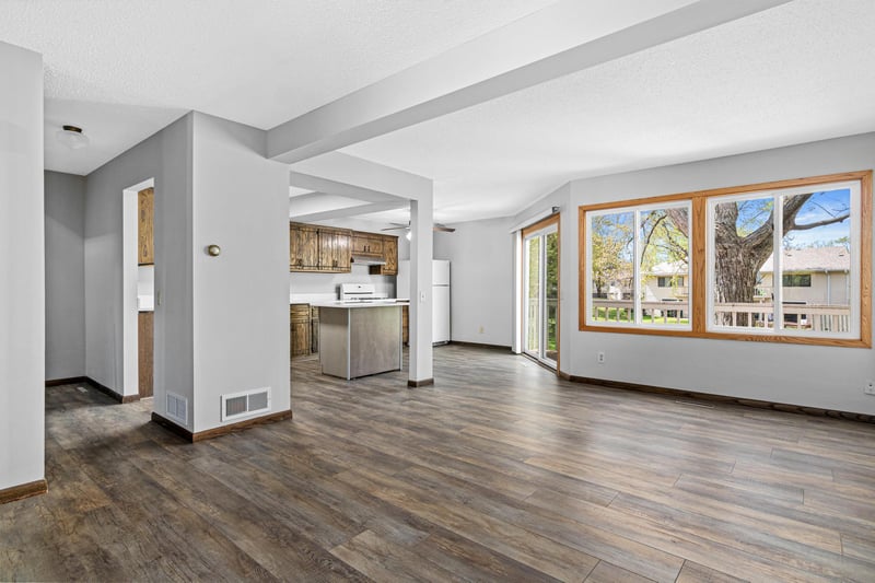 7211 Perry Ct E, Brooklyn Center, MN 55429