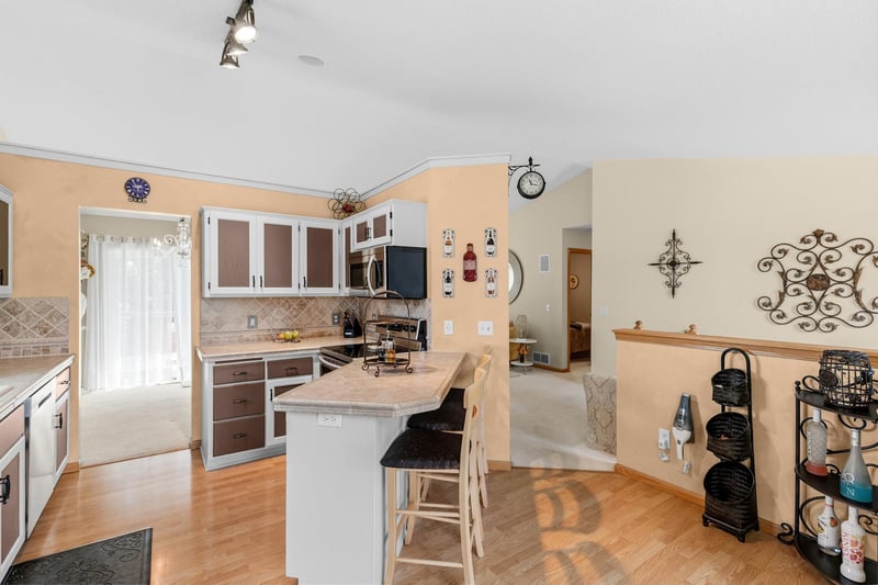 10207 Madison St NE, Blaine, MN 55434