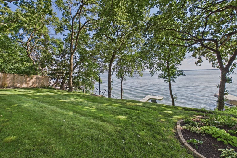 12231 N Shore Dr, Spicer, MN 56288