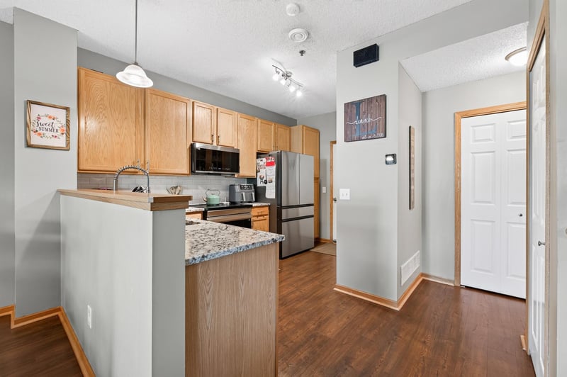11357 Aberdeen Cir NE #C, Blaine, MN 55449