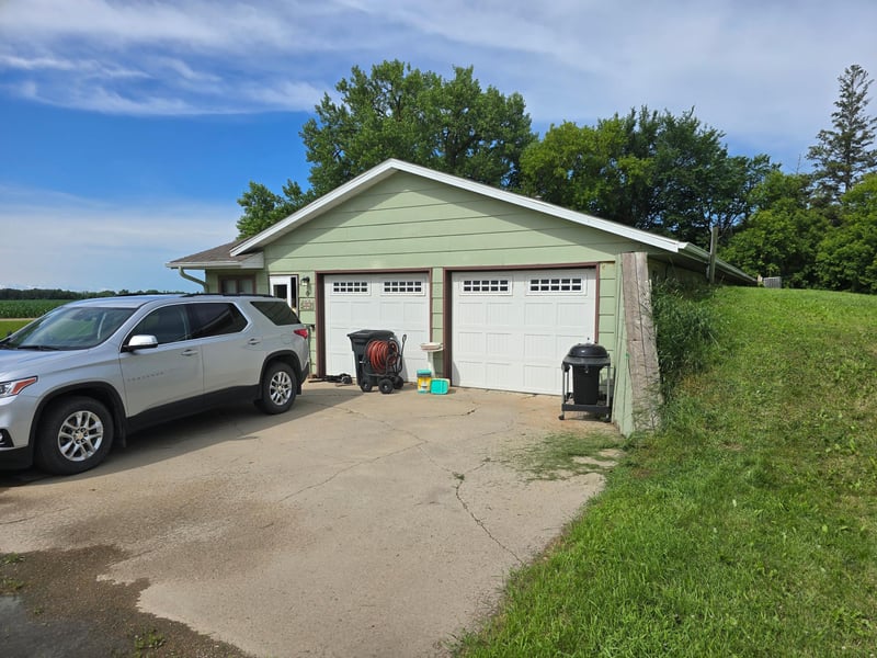 10466 County Highway 18, Ulen, MN 56585