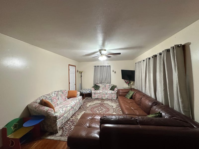 4039 Main St NE, Columbia Heights, MN 55421