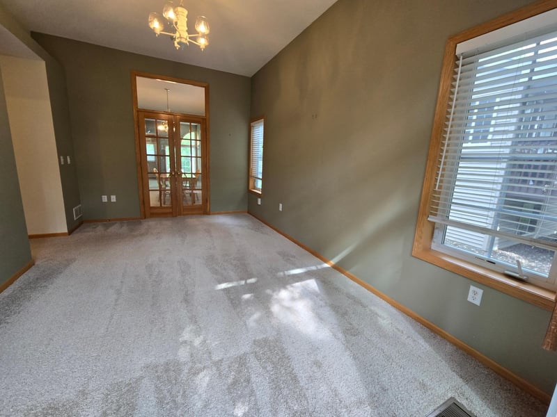 19136 Concord Ct NW, Elk River, MN 55330