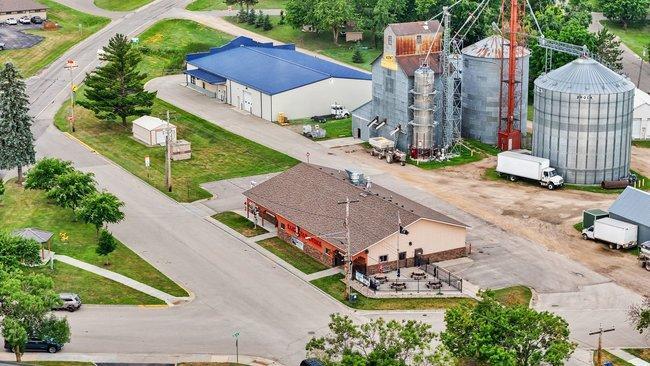 110 Railway St NW, Lonsdale, MN 55046