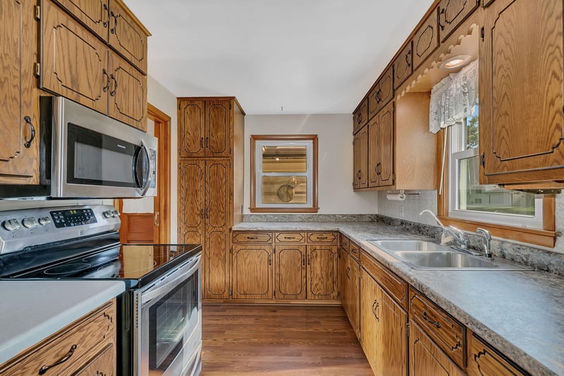515 6th Ave N, Cold Spring, MN 56320