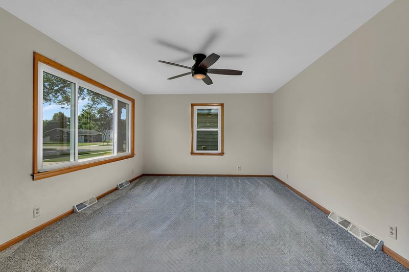515 6th Ave N, Cold Spring, MN 56320